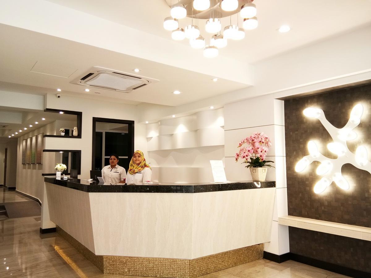 Meriton Inn Kuantan Exteriör bild
